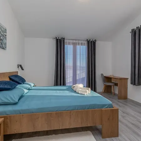 Guest house Lavanda Oklen 4*